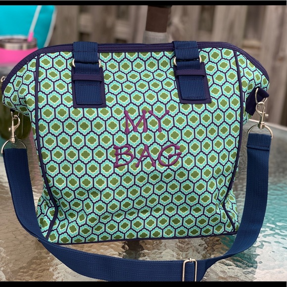 Takeout Tote - Picture 1 of 8